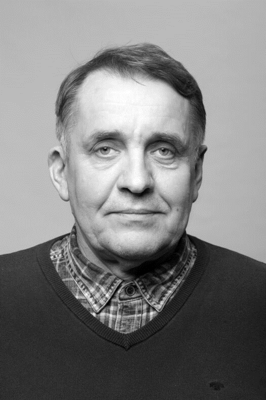 File:Keerutaja, Märt (foto Siim Vahur, allikas Tallinna Linnateater).jpg